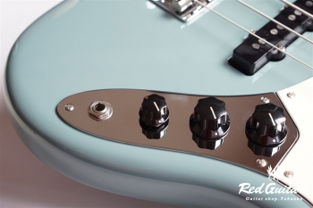 American Professional  Jazz Bass - Sonic Gray